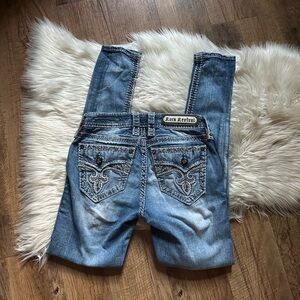 ROCK REVIVAL Yui Mid-Rise Skinny Jeans